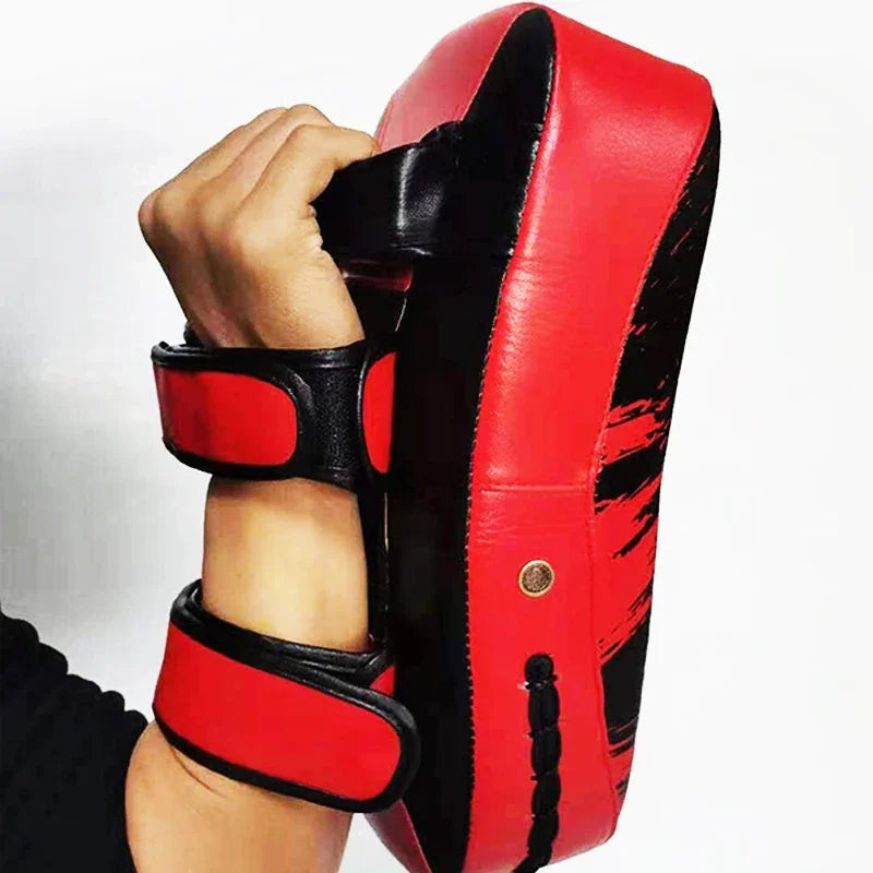 Boxing Gloves Kickboxing Muay Thai Punching Pad Curved Strike Shield Boxing Training Mitt Punching Pad Taekwondo Equipment