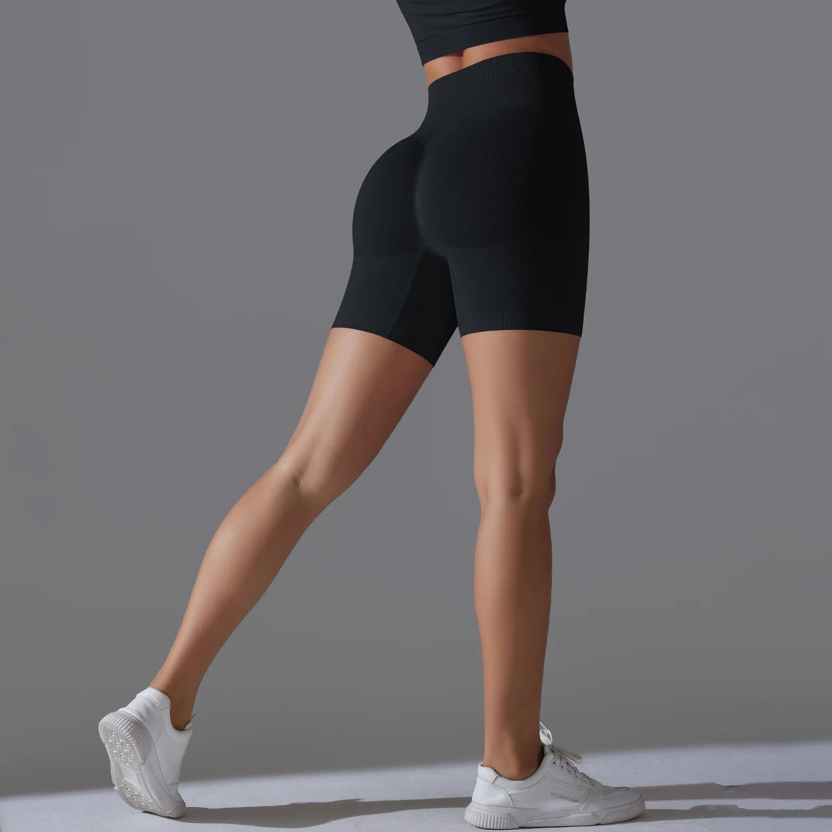 Women Shorts Seamless Yoga Sports Shorts For Women Cycling Jogging Fitness High Waist Push Up Gym Shorts Leggings Yoga Clothing