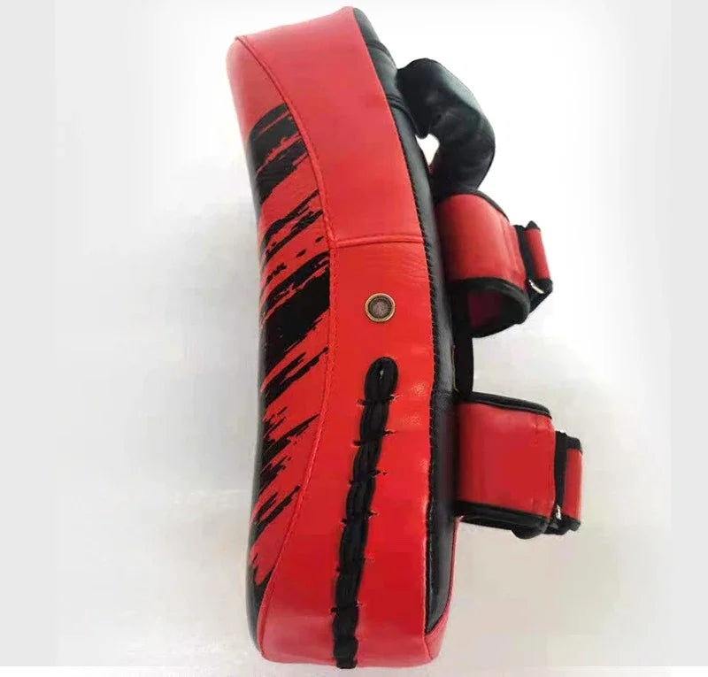 Boxing Gloves Kickboxing Muay Thai Punching Pad Curved Strike Shield Boxing Training Mitt Punching Pad Taekwondo Equipment